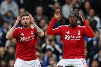 Nottingham Forest apelará la sanción económica que le aplicó la FA por haber criticado al VAR tras un partido de Premier League (REUTERS/Isabel Infantes)