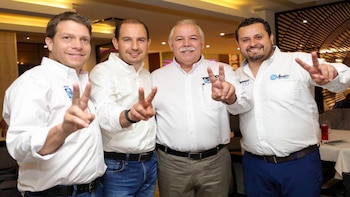Truko Verastegui y Marco Cortés: Facebook César Truko Verastegui