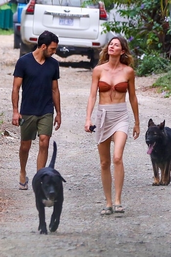 Gisele Bündchen junto a Joaquim Valente en Costa Rica (Backgrid/The Grosby Group)