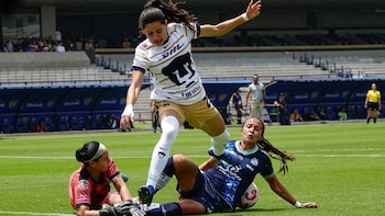 Esta semana continúan las actividades en el la liga mexicana de futbol femenil con enfrentamientos que te pondrán al filo del sillón. (Cuartoscuro)