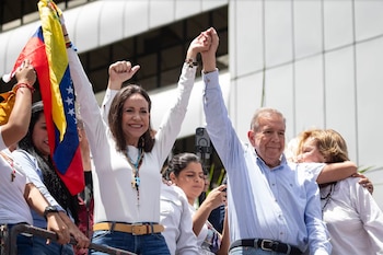 María Corina Machado y Edmundo Gónzalez Urrutia en una manifestación en Caracas tras las elecciones presidenciales del 28 de julio