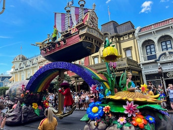 Magic Kingdom debutará el desfile Disney Starlight: Dream the Night Away en verano de 2025. (REUTERS/Octavio Jones/ARCHIVO)