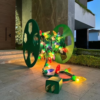 La exactriz comparte un tutorial para crear un espectacular adorno navideño y recibe miles de elogios.
(Instagram / Carolina Rincon)