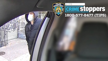 Mangione, graduado de la Universidad de Pensilvania y fundador de un club de videojuegos, había ocultado su identidad con identificaciones falsas. (NYPD News/Handout via REUTERS.)