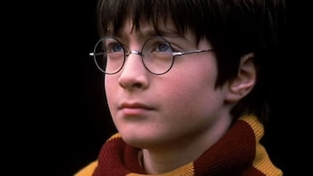 La franquicia de Harry Potter regresa a la pantalla como serie, adaptando cada una de las novelas de J.K. Rowling en temporadas dedicadas (Warner Bros. Pictures)