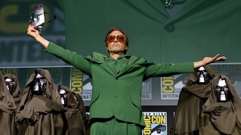 Figuras como Robert Downey Jr. rechazan el uso de IA para replicar sus voces sin autorización, destacando la necesidad de proteger los derechos de los actores en un panorama tecnológico en constante evolución (Marvel Studios)