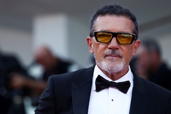 A los 64 años, Banderas