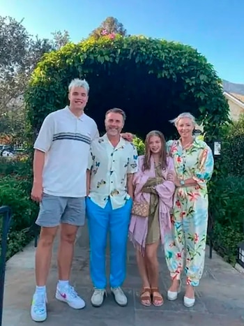 Una foto familiar de Gary