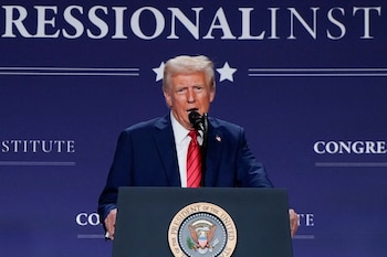 El presidente Donald Trump habla