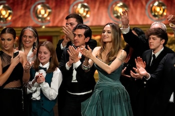 Vivienne Jolie-Pitt, de izquierda a