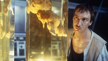 David Thewlis recordó con ironía