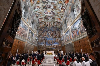 El Papa Francisco dirige una
