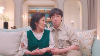 En el cielo, Hae-sook descubre