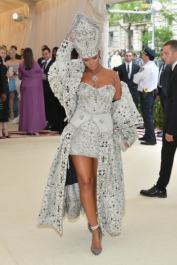 Rihanna fue acusada de burlarse