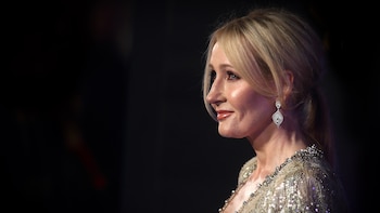 J.K Rowling se ha involucrado