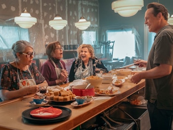 "Nonnas" muestra cómo la comida