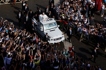 El papa León XIV llega