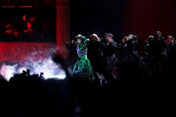Lady Gaga se presentó ante