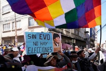 Una simpatizante del ex mandatario