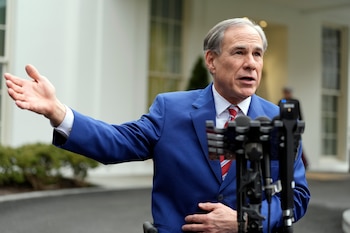 El gobernador de Texas, Greg