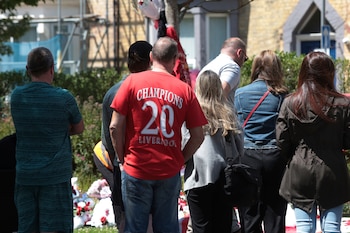 Los hinchas del Liverpool se