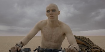 Nicholas Hoult encarnó a Nux
