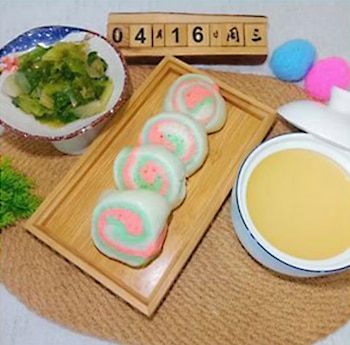 Comida de colores vivos para