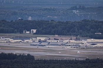 Aviones en la Base Conjunta