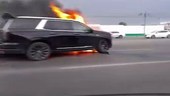 La unidad vehicular explotó 
(X/@michelleriveraa)