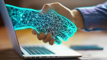 Los programadores son los encargados