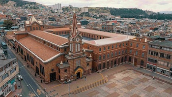 La iglesia del 20 de julio es uno de los sitios con mayor peregrinación del sur de la ciudad, y uno de los más frecuentados durante Semana Santa por turistas - crédito Ricardo Báez - IDT