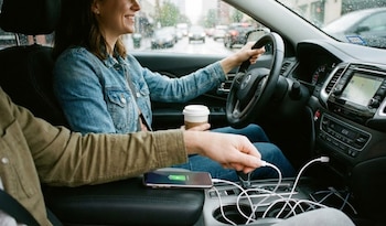El carro, además de contar
