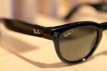 Las gafas de sol Ray-Ban Meta se presentaron en el evento anual Meta Connect, celebrado en la sede de la compañía en Menlo Park, California.  


REUTERS/Manuel Orbegozo  